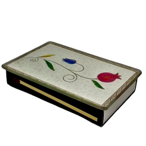 10734-Capps. Greatly decorated matches
