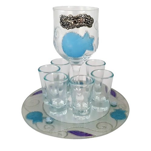 50713- Set + Liqueur opens with  tray+wine cup 20x17 c"m