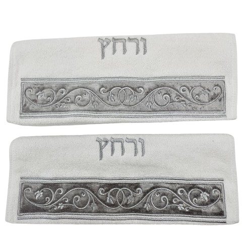 A pair  towels model Arsila silver velvet 35X80 cm