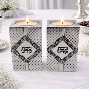 A pair of crystal cube candlesticks Shabbat Kodesh 13 cm (